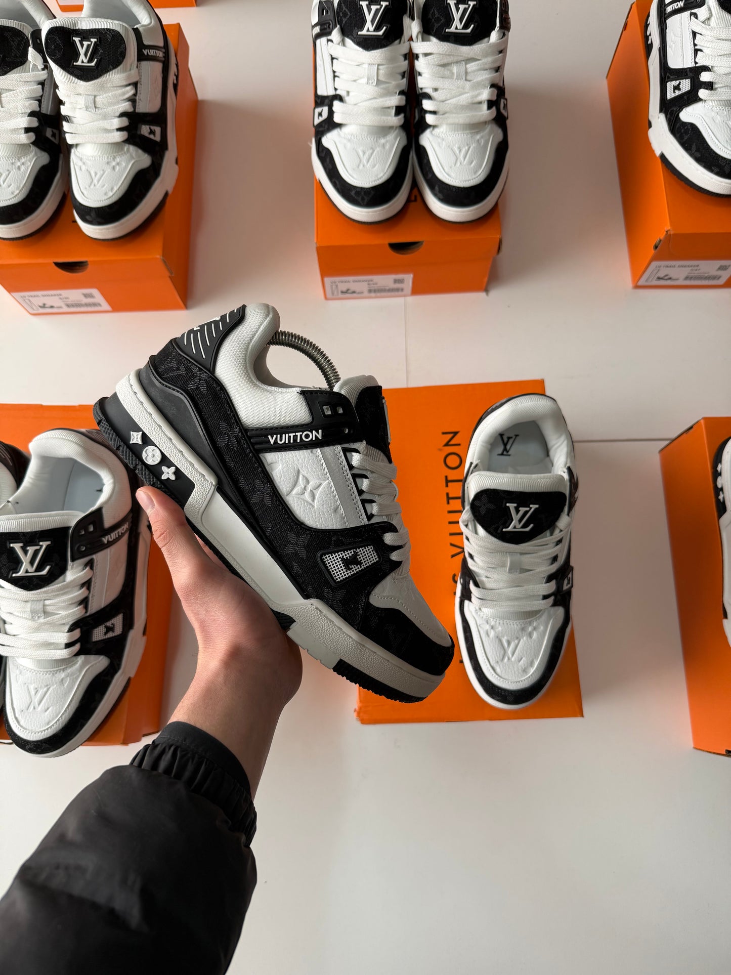 LOUIS VUITTON TRAINER