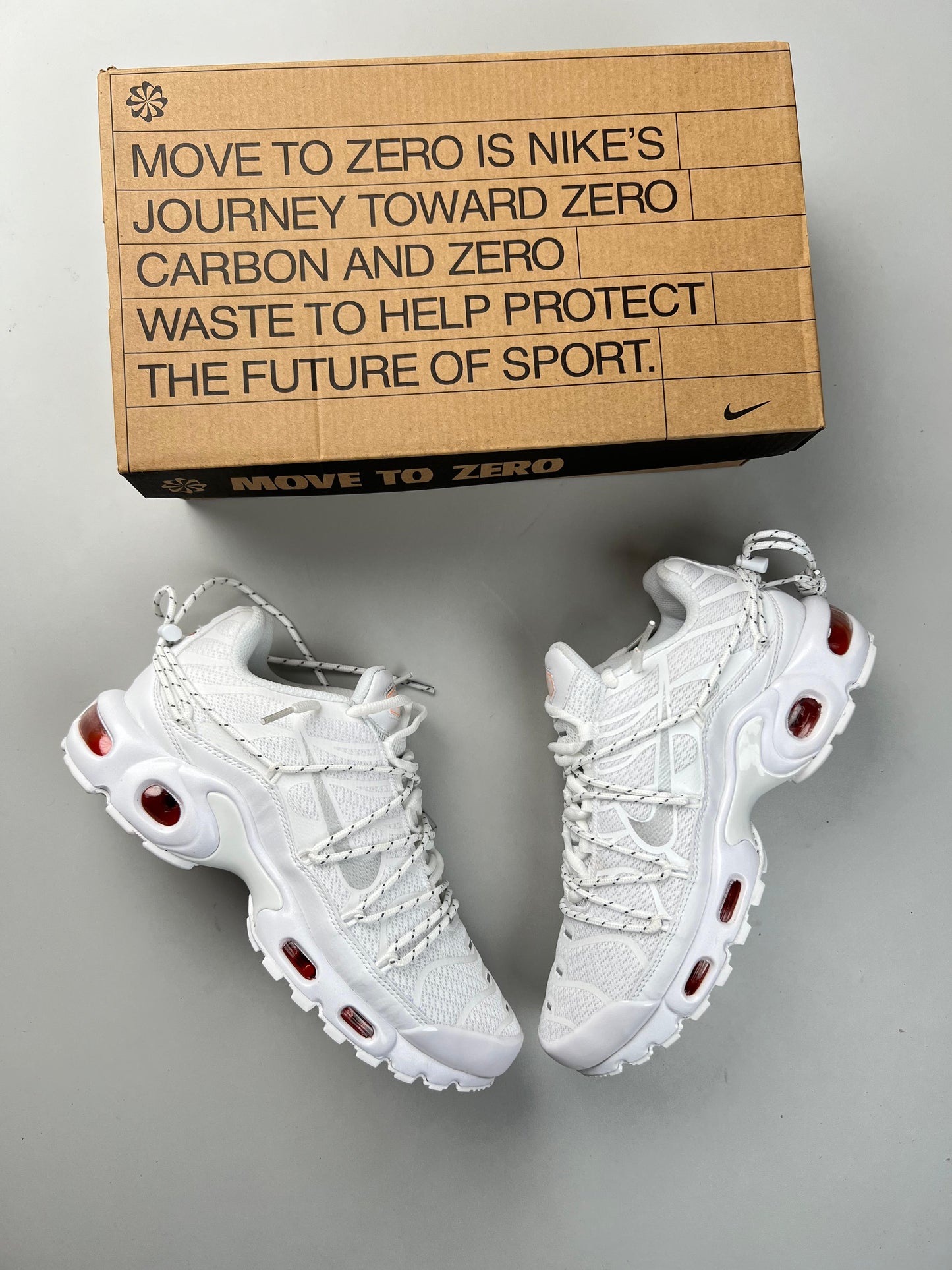 NIKE TN UTILITY ALL WHITE