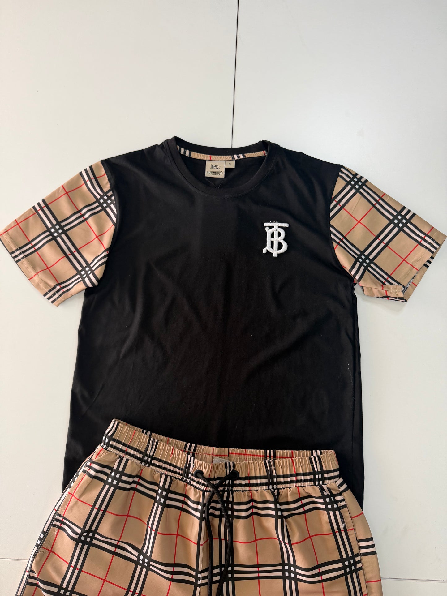 CONJUNTO VERANO BURBERRY