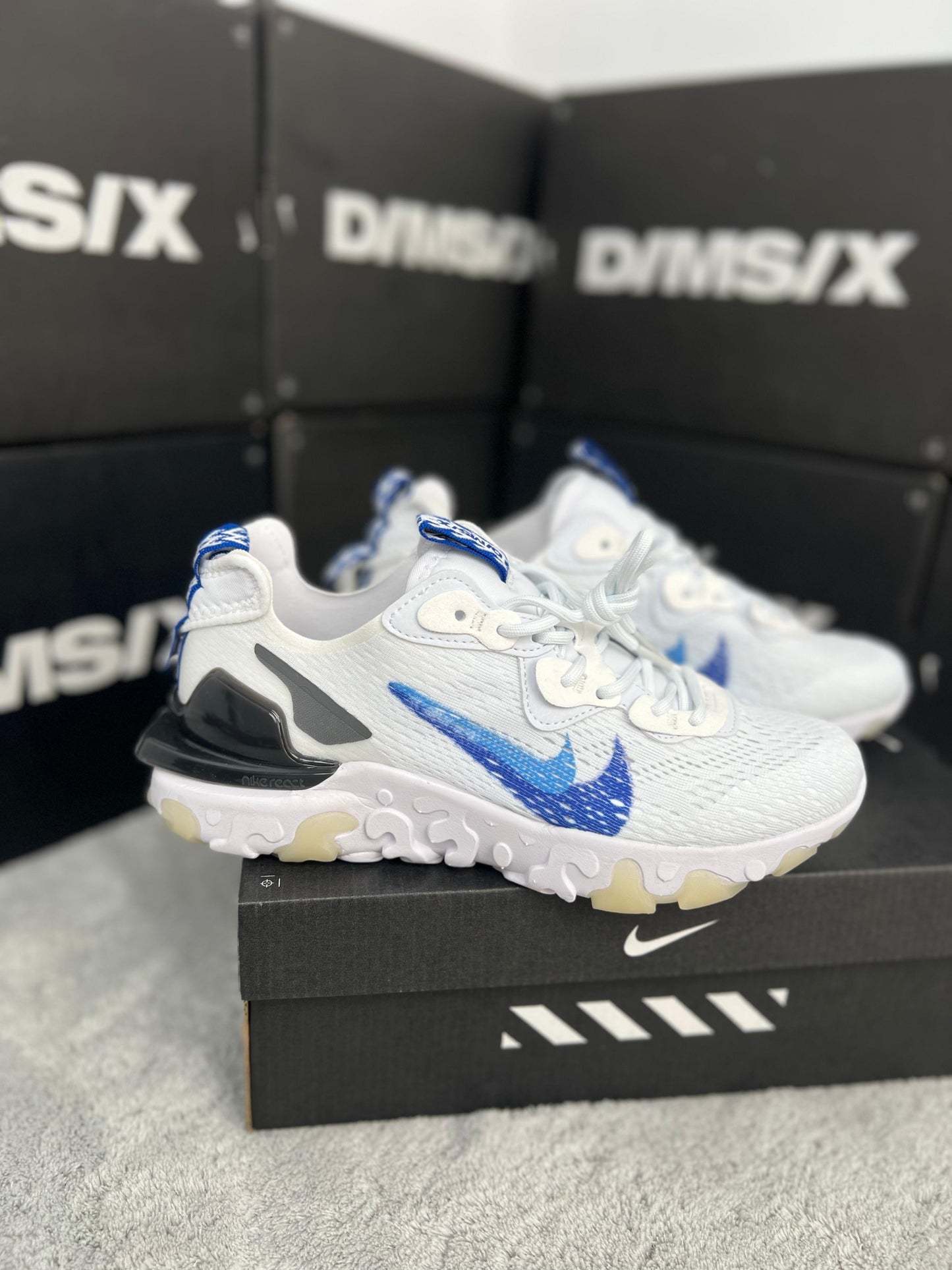 NIKE REACT VISION MX WHITE 🤍💙