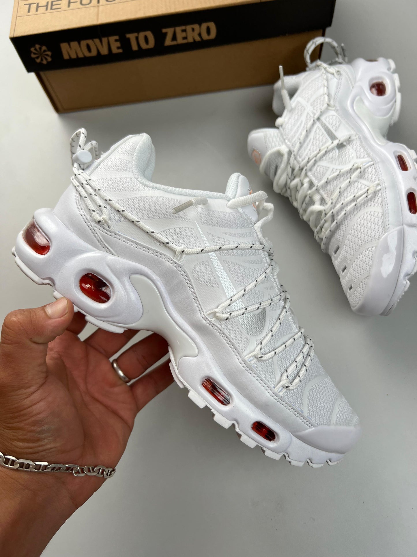 NIKE TN UTILITY ALL WHITE