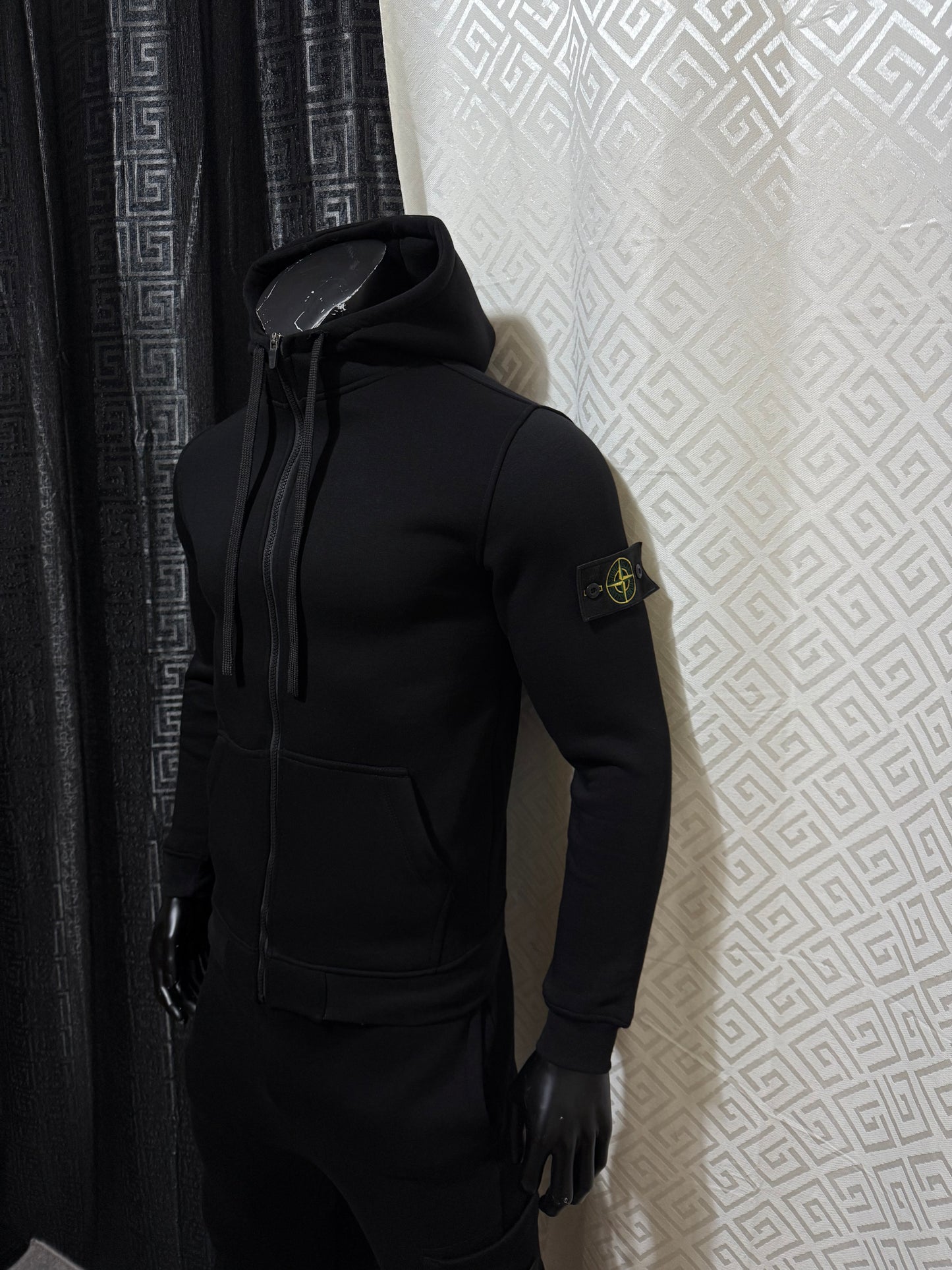 CHANDAL STONE ISLAND ALL BLACK 2024 CALIDAD 1.1 ‼️