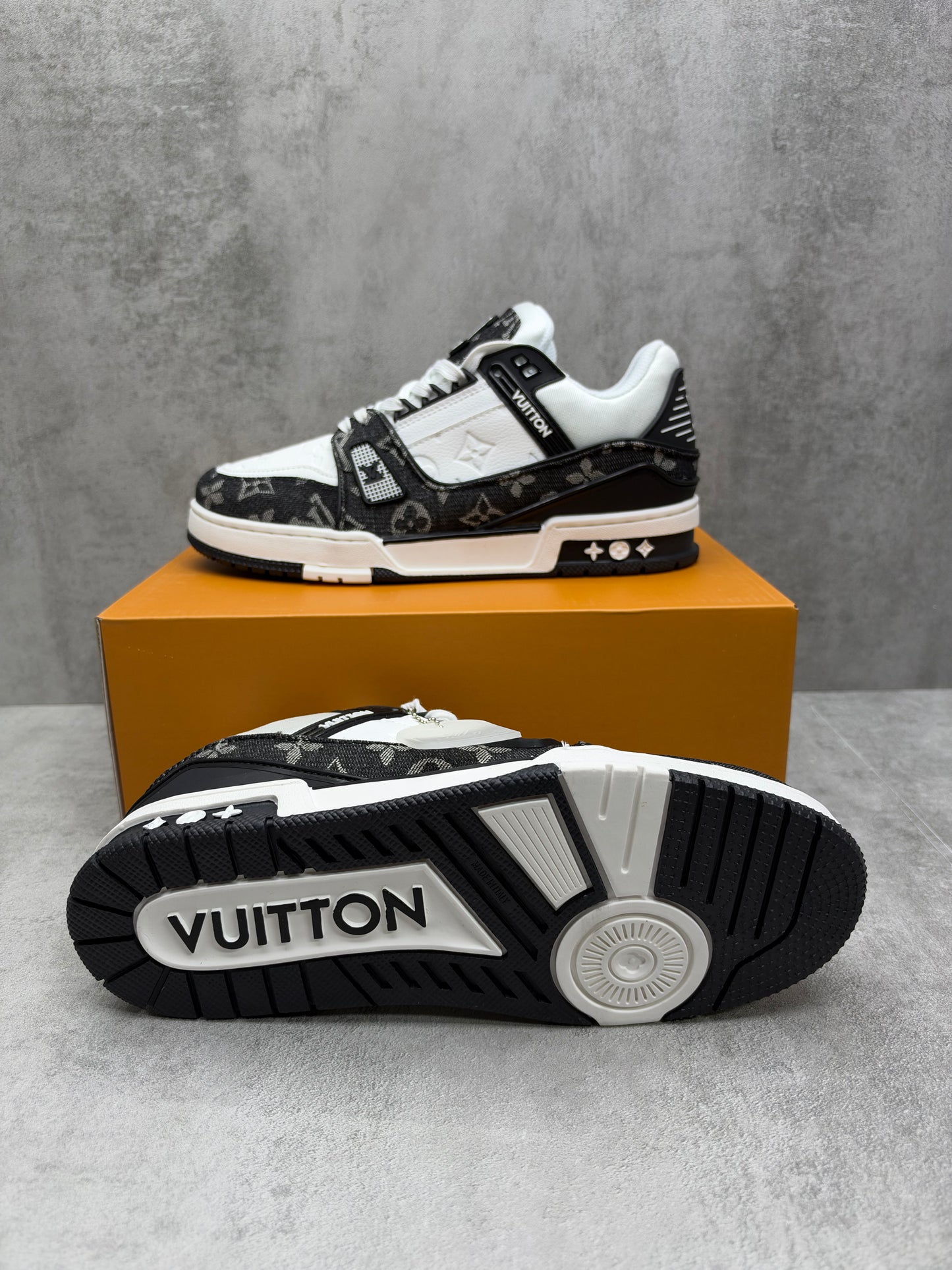 LOUIS VUITTON TRAINER 🔥 UNIDADES LIMITADAS ‼️ ALTA CALIDAD G5 ✅ CORRE QUE VUELAN ⚡️
