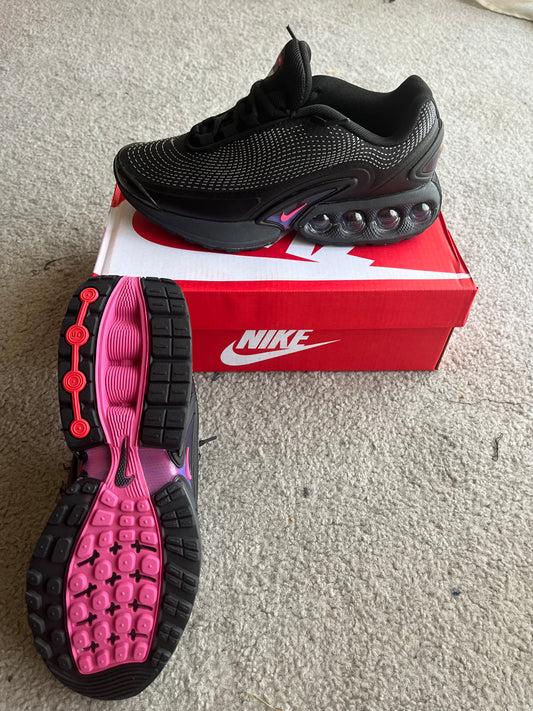 NIKE AIR MAX DN BLACK/PINK ⚫️🩷