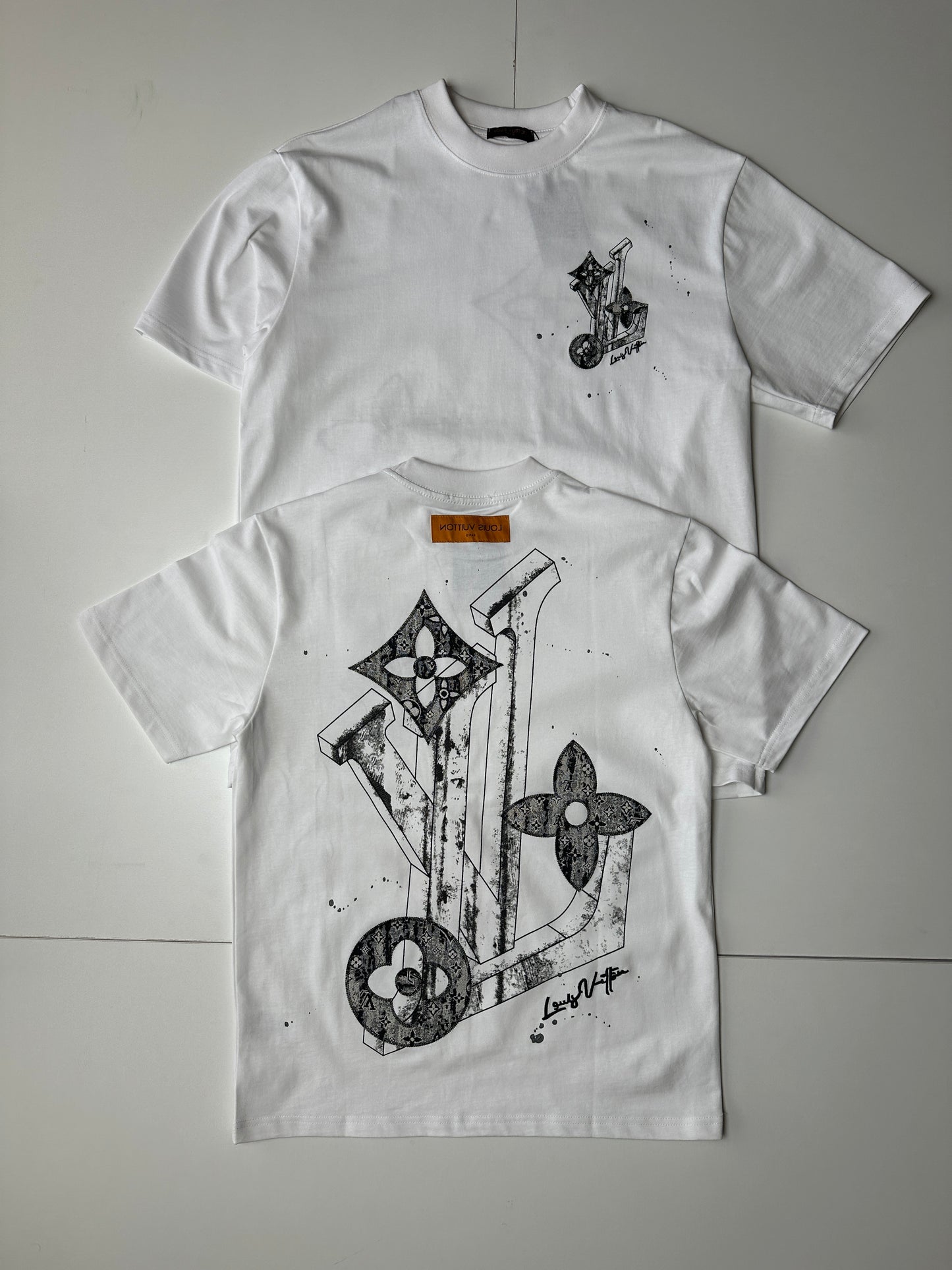 CAMISETA LOUIS VUITTON OVERSIZE 🔥 UNIDADES LIMITADAS ‼️ ALTA CALIDAD G5 🔝 MODELO 2026 ✅