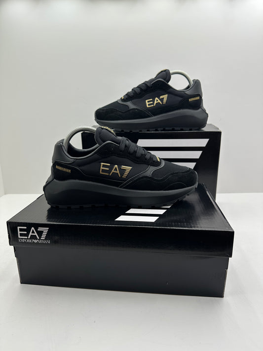 Zapatilla EA7 Black & Gold