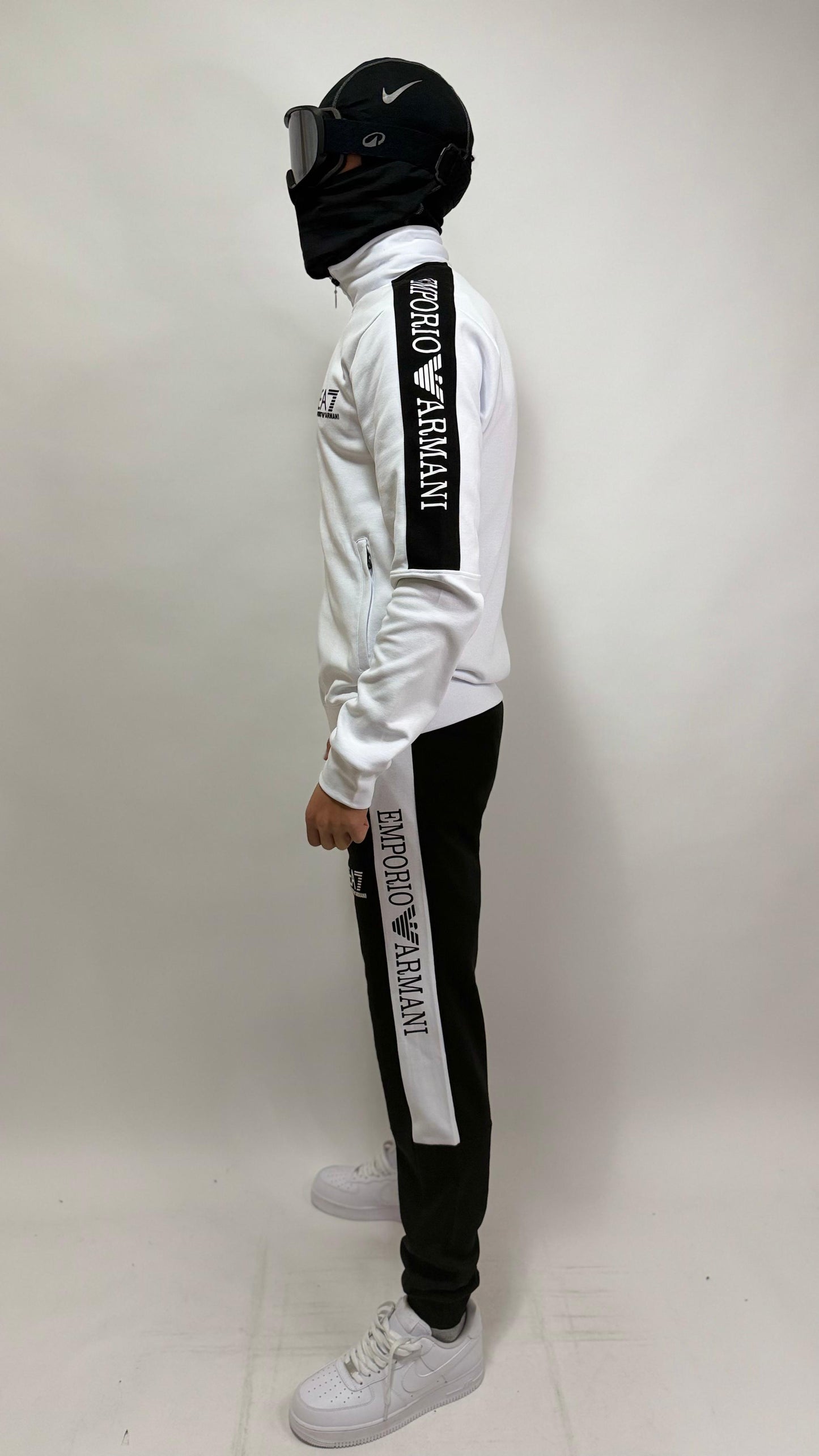 CHANDAL EMPORIO ARMANI EA7 🔥 ALTA CALIDAD 1.1 ✅ ALGODÓN 100% 😍 UNIDADES LIMITADAS ‼️