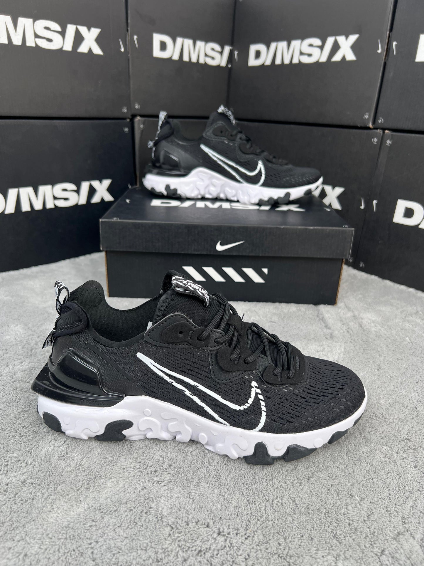 NIKE REACT VISION MX BLACK/WHITE