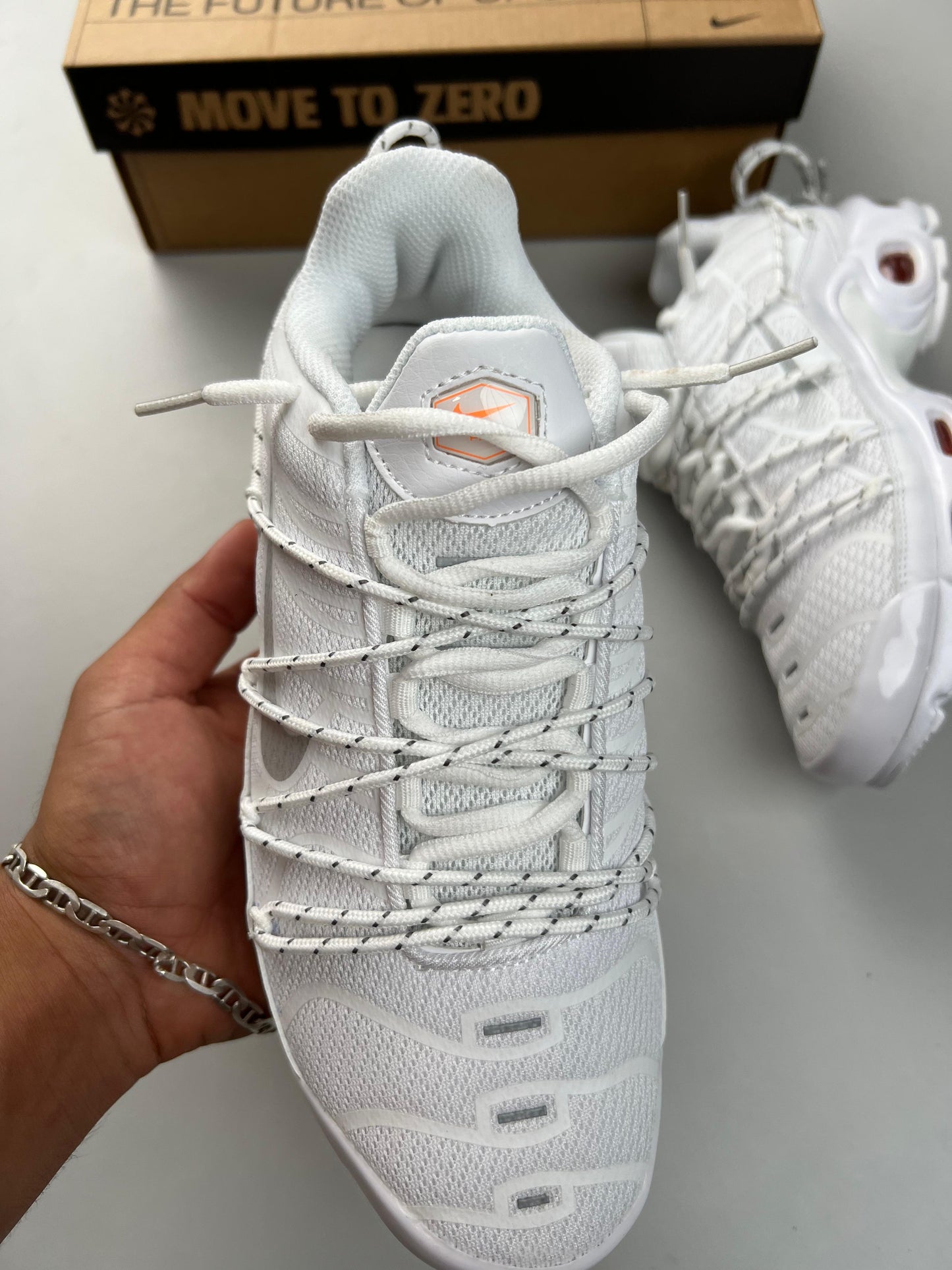 NIKE TN UTILITY ALL WHITE