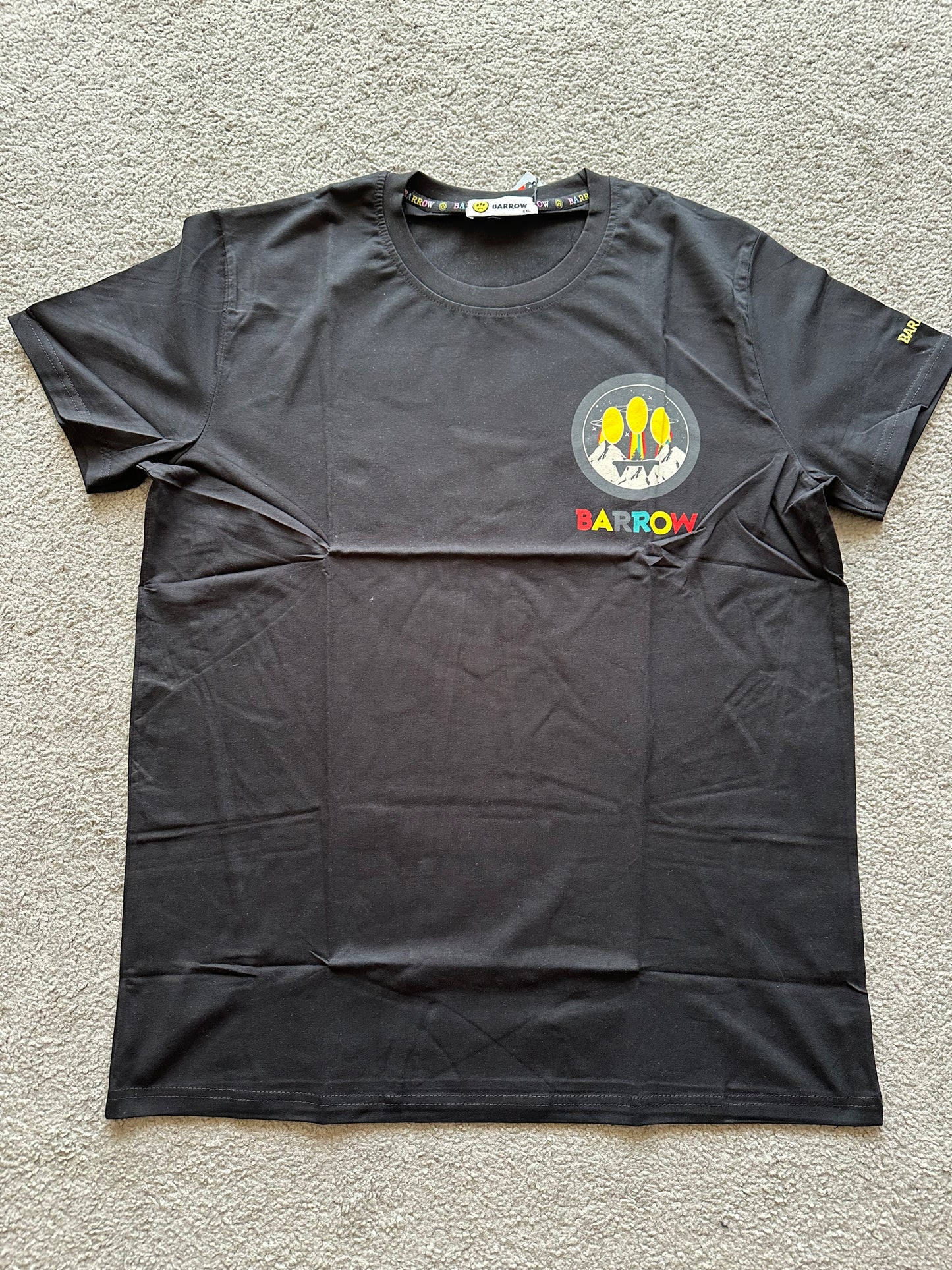 Camiseta Barrow