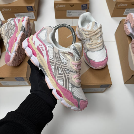ASICS GEL NYC 2026 🔥 HIGH QUALITY 1.1 🥵 BABY PINK 💕💕 DOBLE CORDÓN 🔝