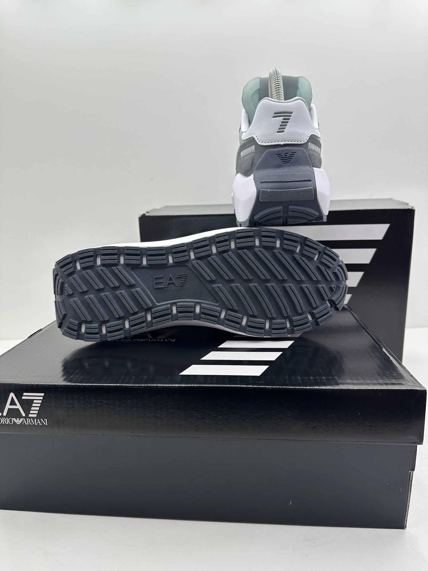 Zapatilla EA7 Grey & White