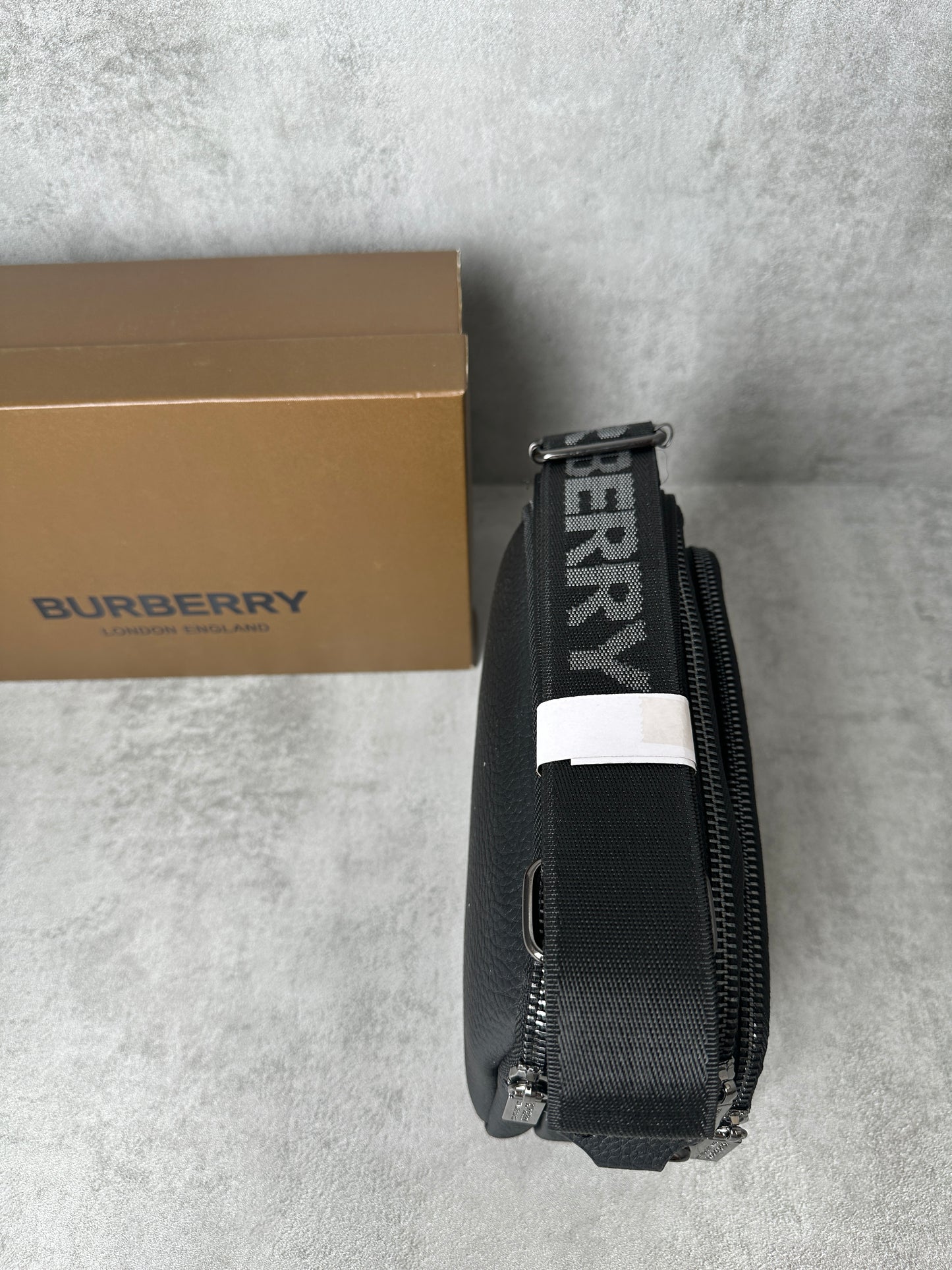 🔥 BANDOLERA BURBERRY ✅ CALIDAD PREMIUM ‼️ UNIDADES LIMITADAS
