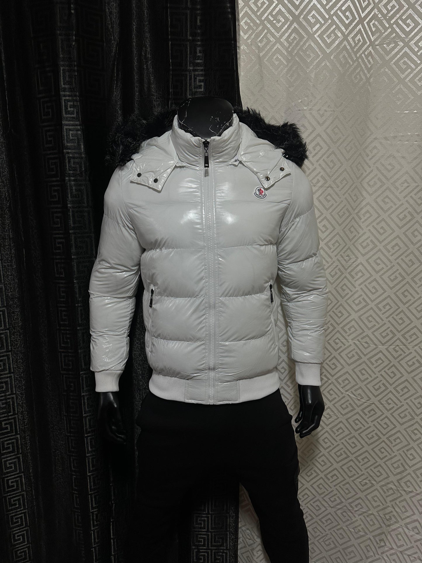 Chaquetas MONCLER HIGH QUALITY 1.1 🔥