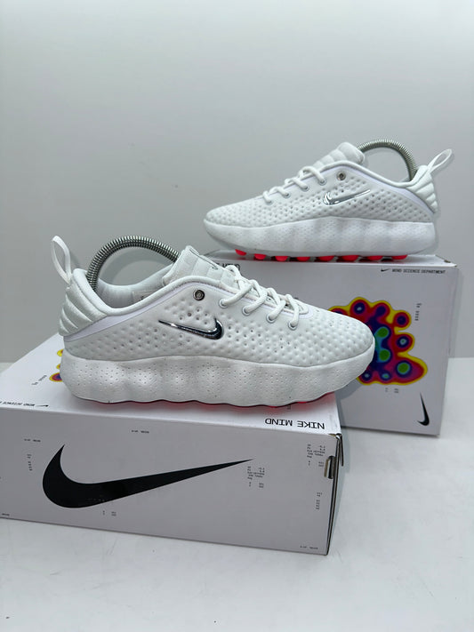 Nike Mind White
