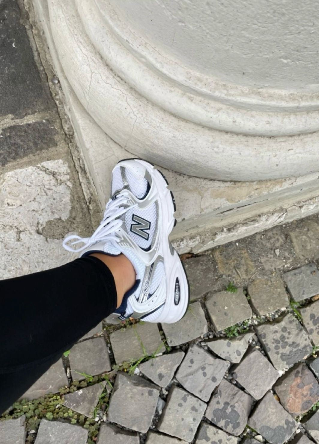 NEW BALANCE 530