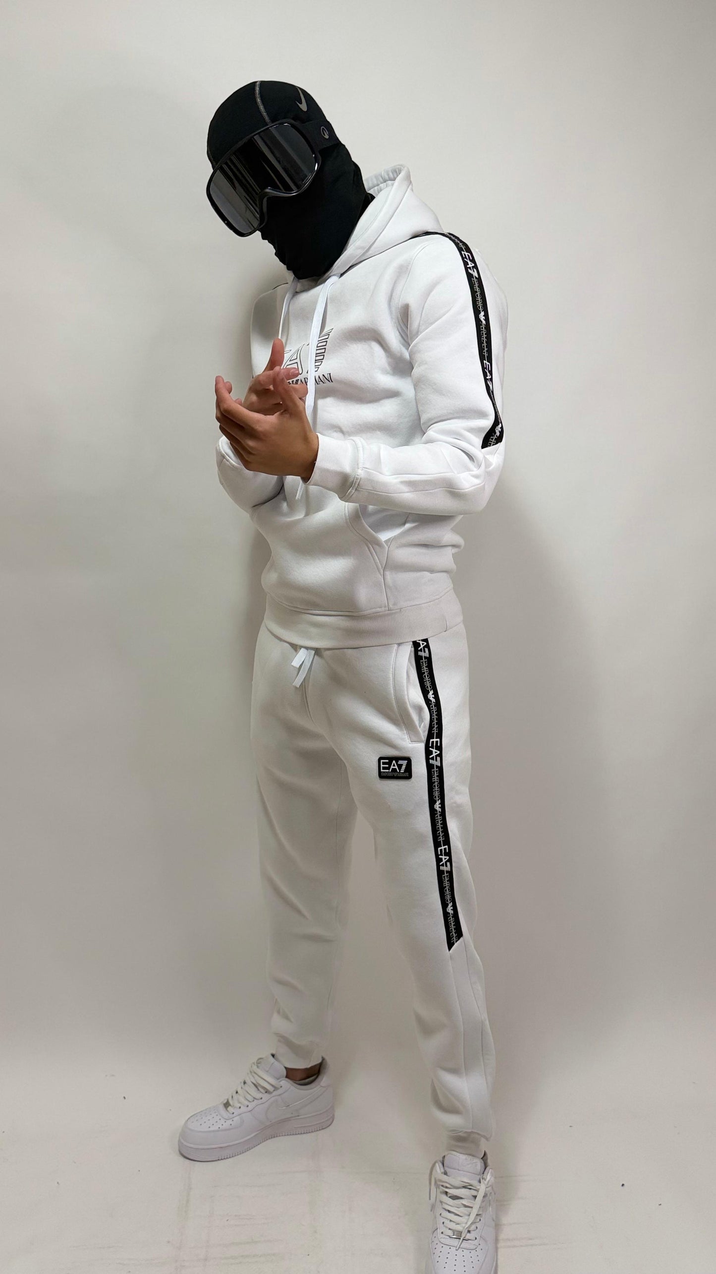 CHANDAL EMPORIO ARMANI EA7 🔥 ALTA CALIDAD 1.1 ✅ ALGODÓN 100% 😍 UNIDADES LIMITADAS ‼️