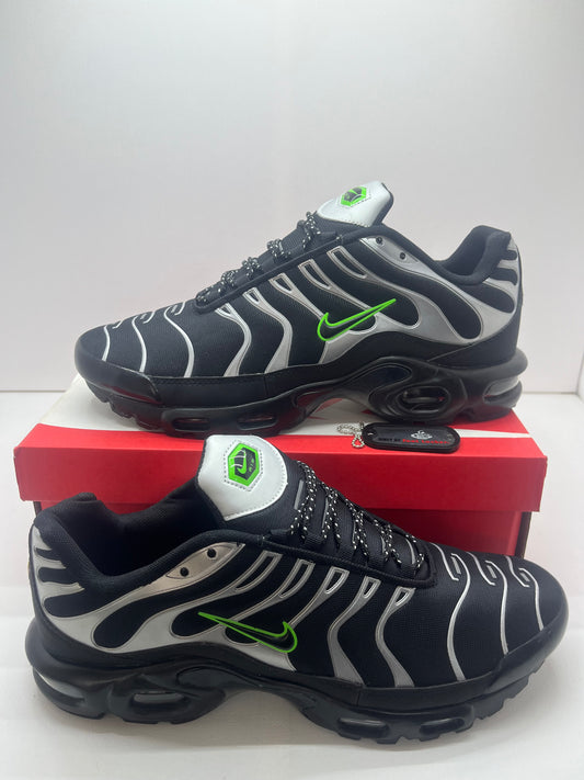 NIKE TN