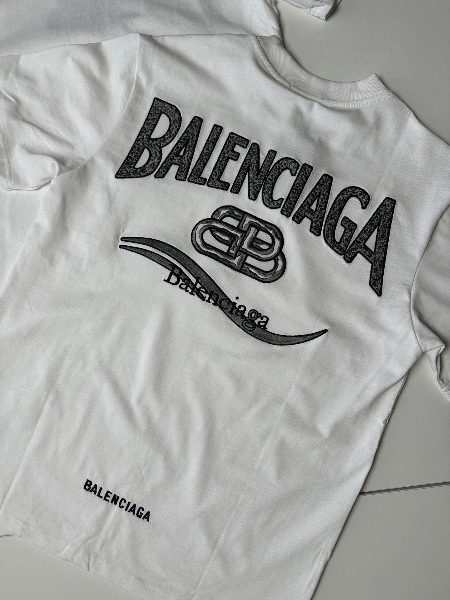 CAMISETA BALENCIAGA OVERSIZE 🔥 UNIDADES LIMITADAS ‼️ ALTA CALIDAD G5 🔝 MODELO 2026 ✅