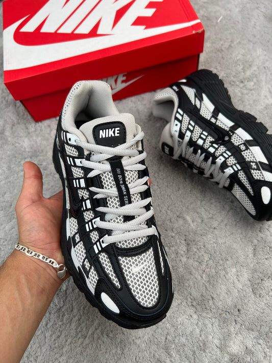 NIKE P6000 BLACK WHITE 🐼