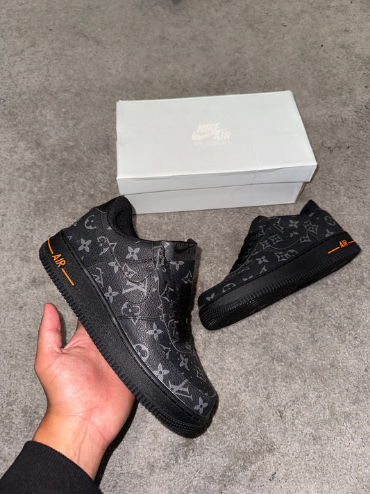 NIKE AIR FORCE 1 🔥