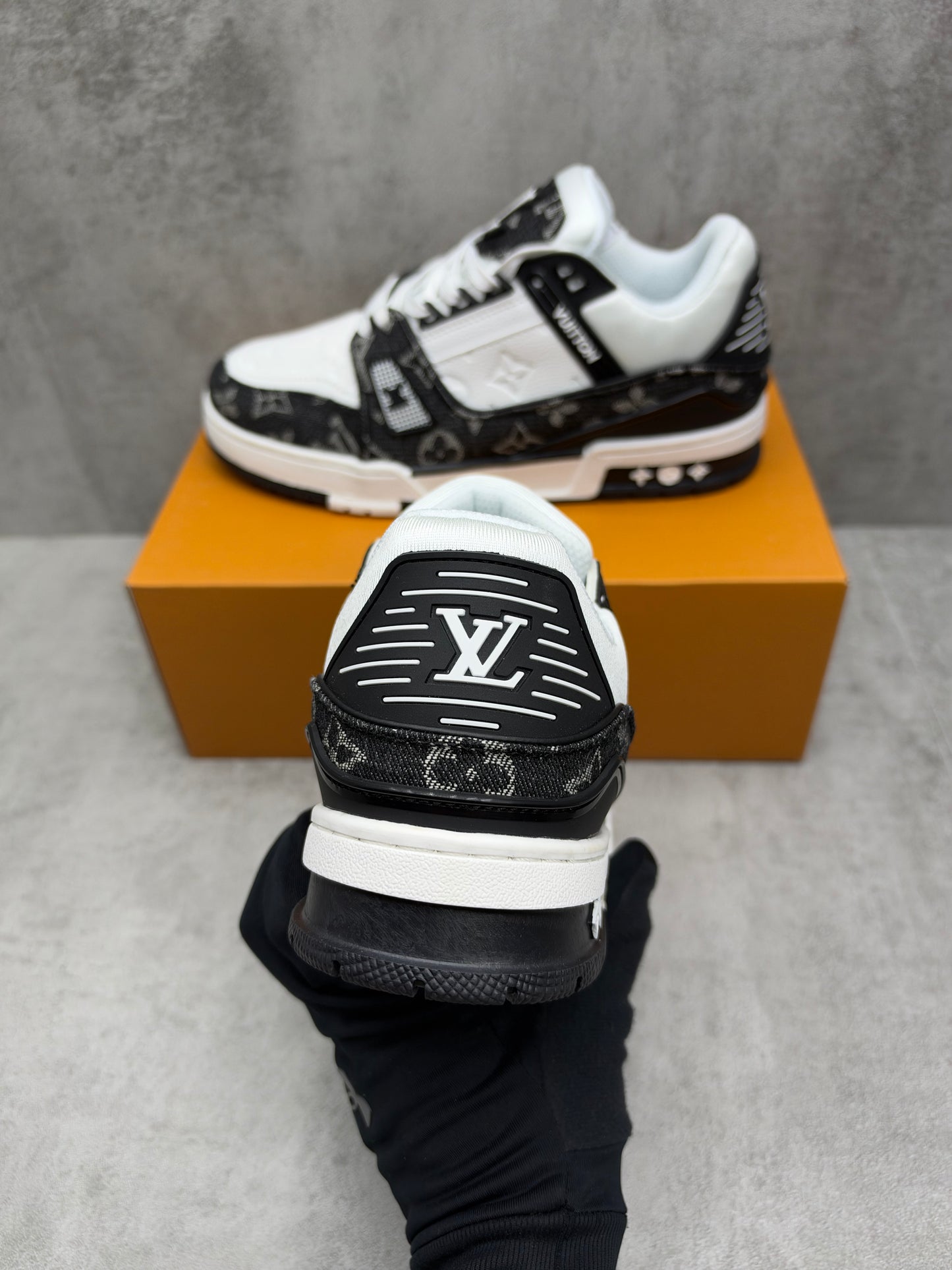 LOUIS VUITTON TRAINER 🔥 UNIDADES LIMITADAS ‼️ ALTA CALIDAD G5 ✅ CORRE QUE VUELAN ⚡️