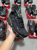 NIKE TUNED PLUS 3 🖤🩶