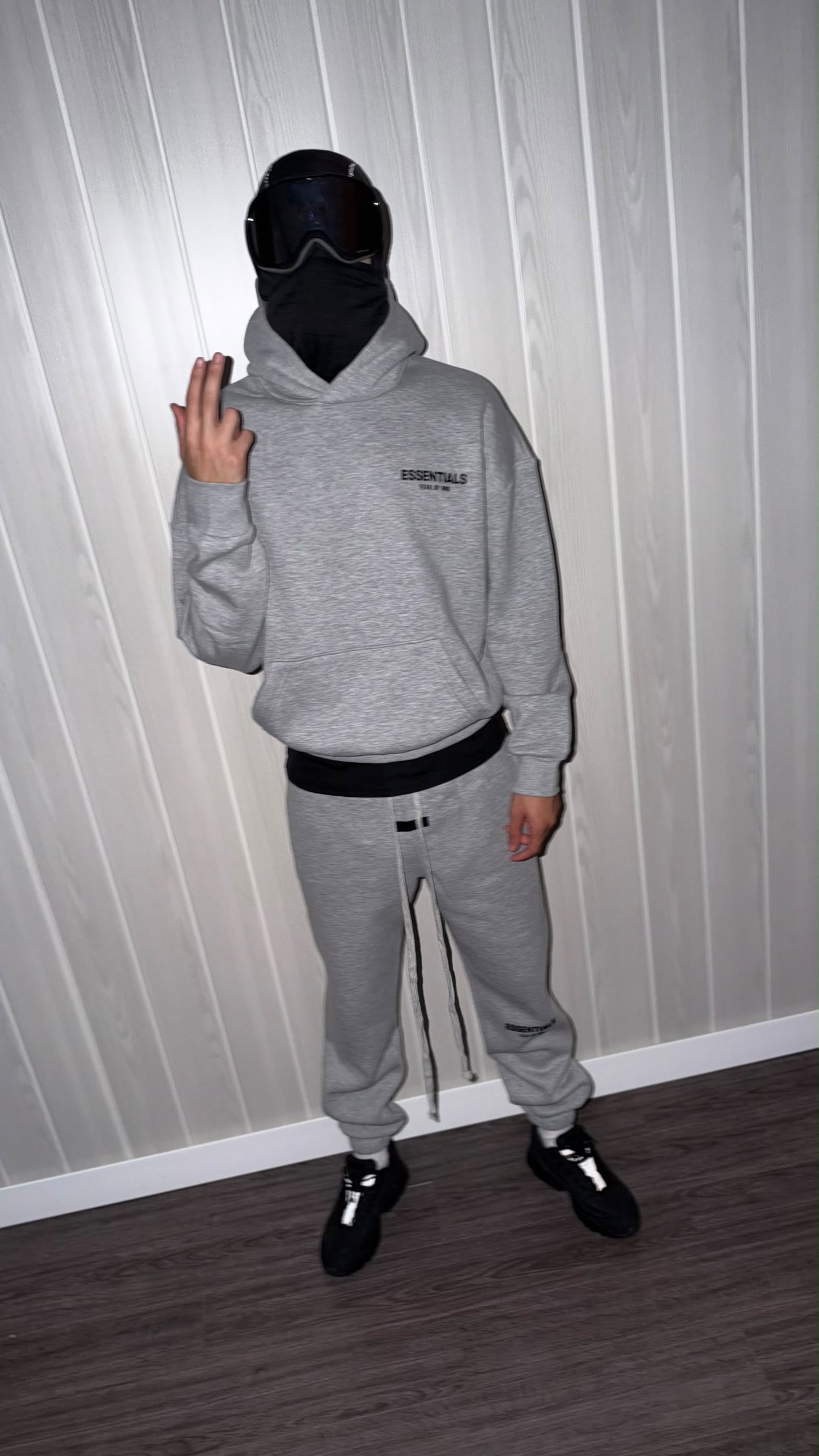 CHANDAL ESSENTIALS FEAR OF GOD 🔥 MODELO NUEVO 🆕 HIGH QUALITY COPY ✅ UNIDADES LIMITADAS ‼️ CORRE QUE VUELAN 💨🥵