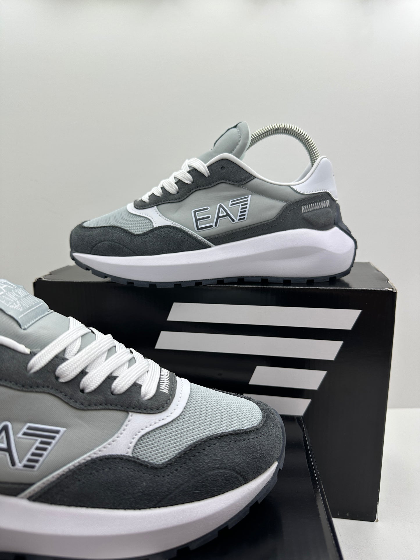 Zapatilla EA7 Grey & White