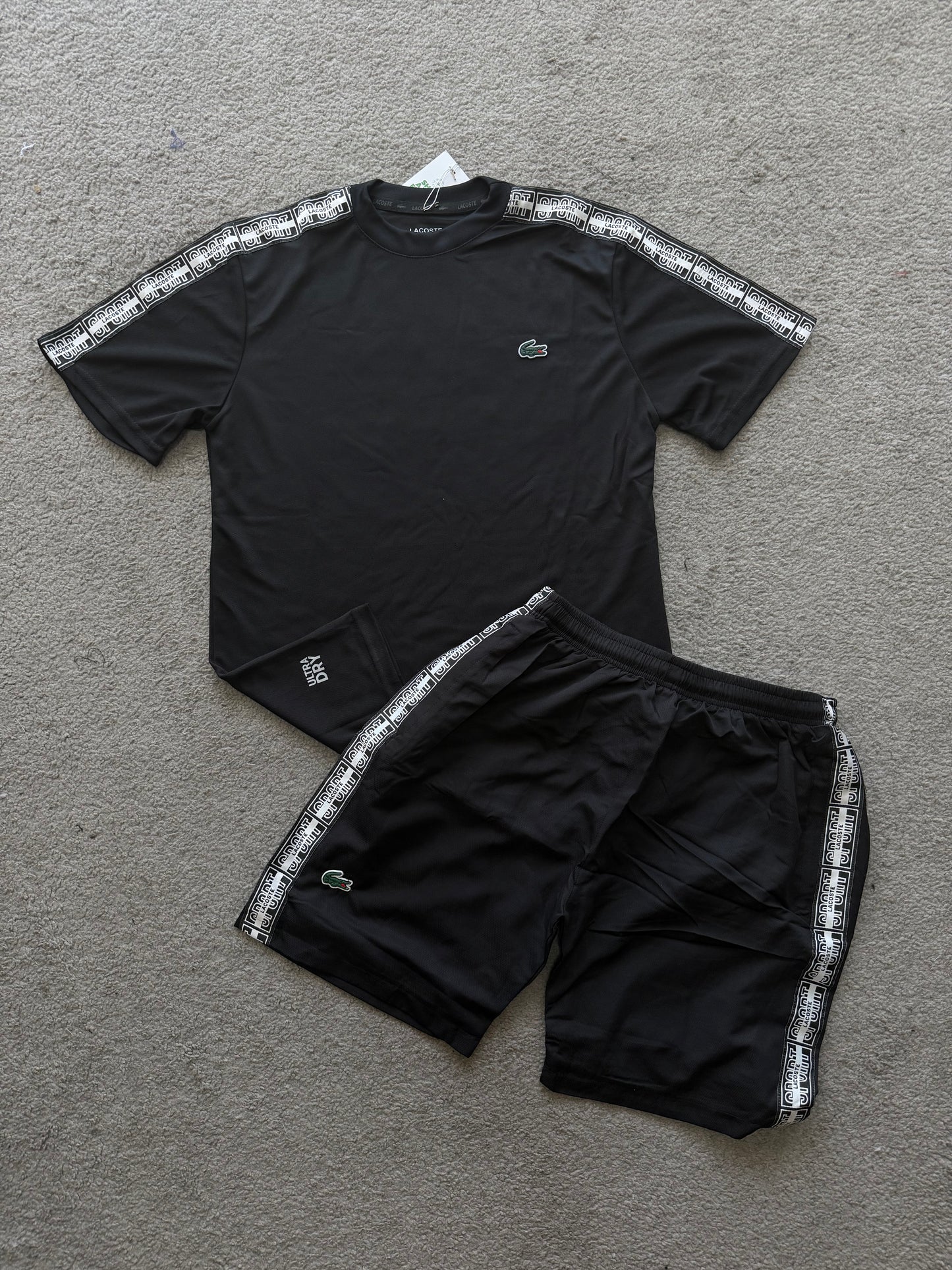 CONJUNTO VERANO LACOSTE 2025