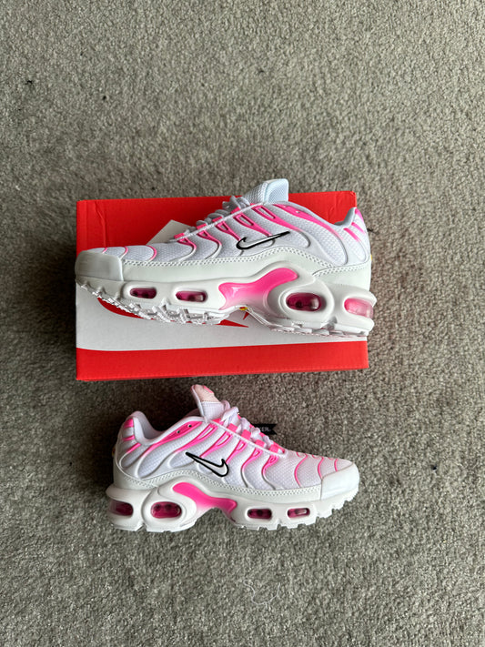 NIKE TN PINK 💖