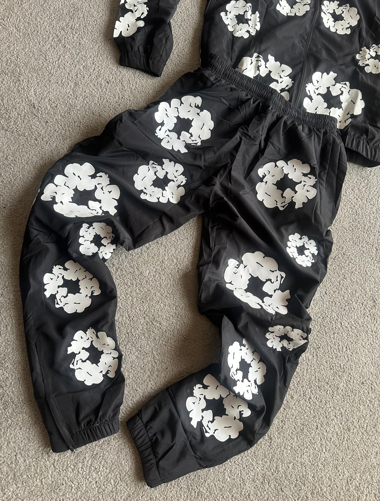 DENIM TEARS ALL BLACK