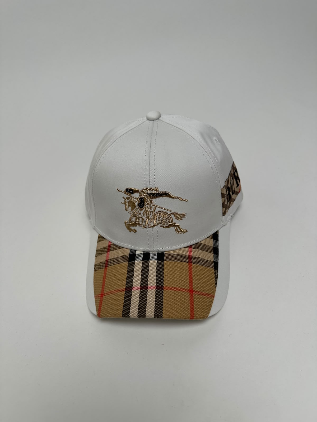 🔥 GORRA BURBERRY EKD WHITE ✅ CALIDAD PREMIUM ‼️ UNIDADES LIMITADAS